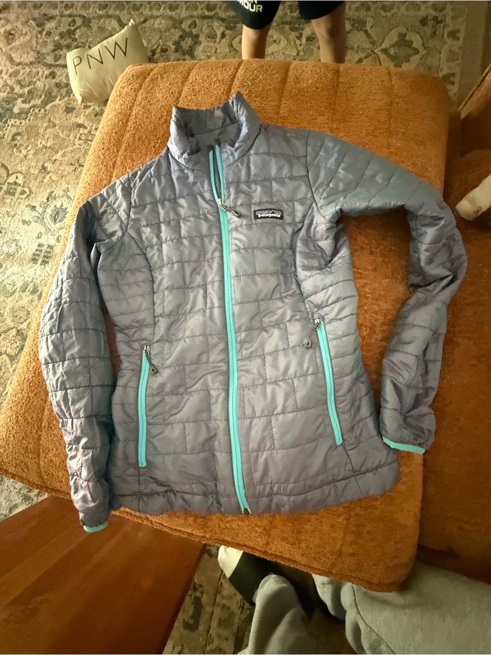 Patagonia Women's Quilted Jacket - Light purple with Teal Accents